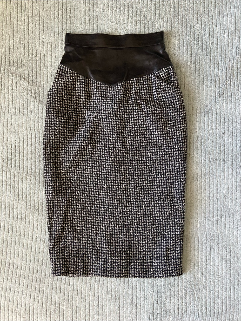 Vintage Chanel 1991 RTW skirt